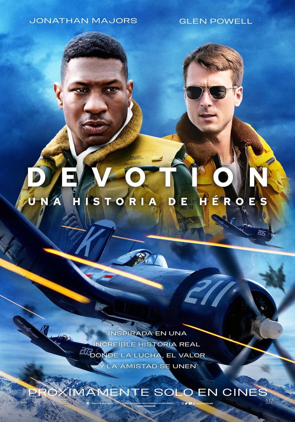 Poster Devotion: Una historia de héroes