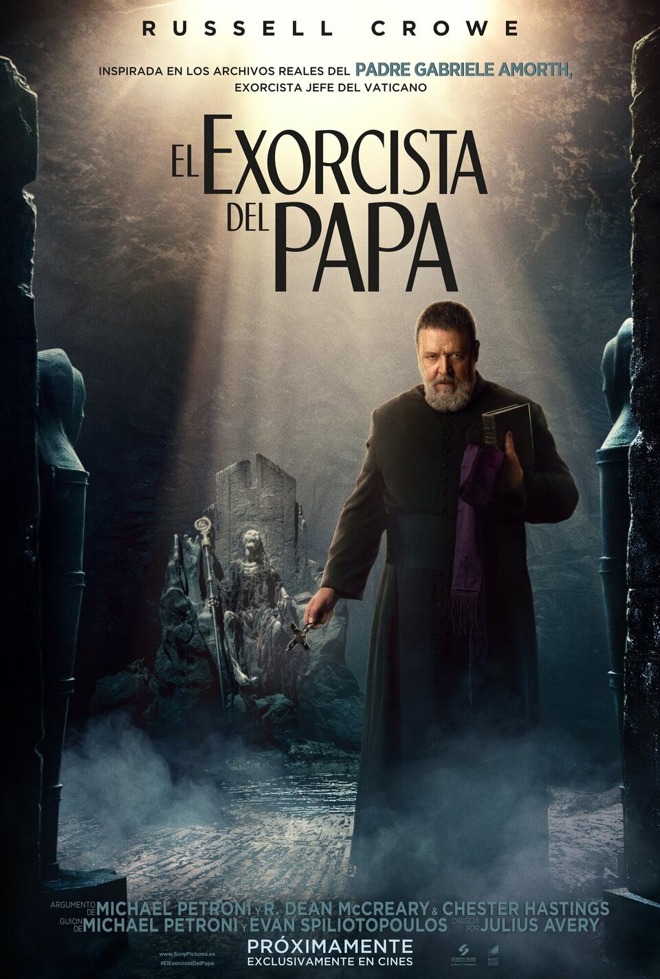 Poster El exorcista del papa