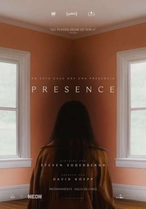 estreno Presence